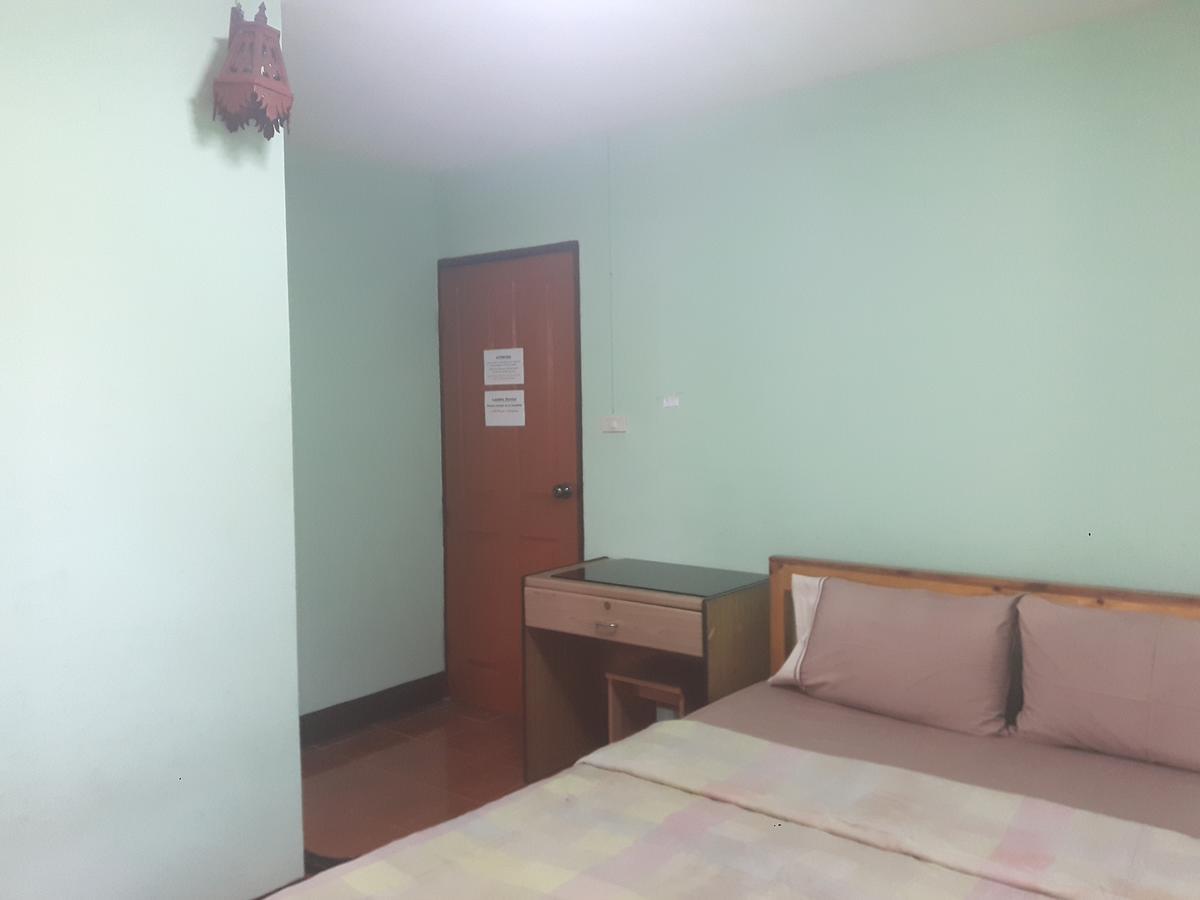 You&Me Hostel Chiang Mai Exterior photo