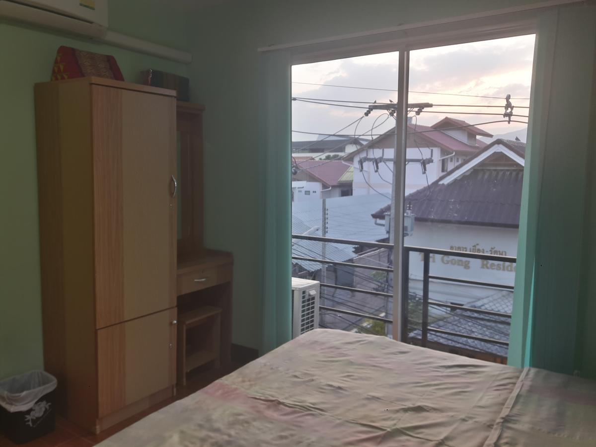 You&Me Hostel Chiang Mai Exterior photo