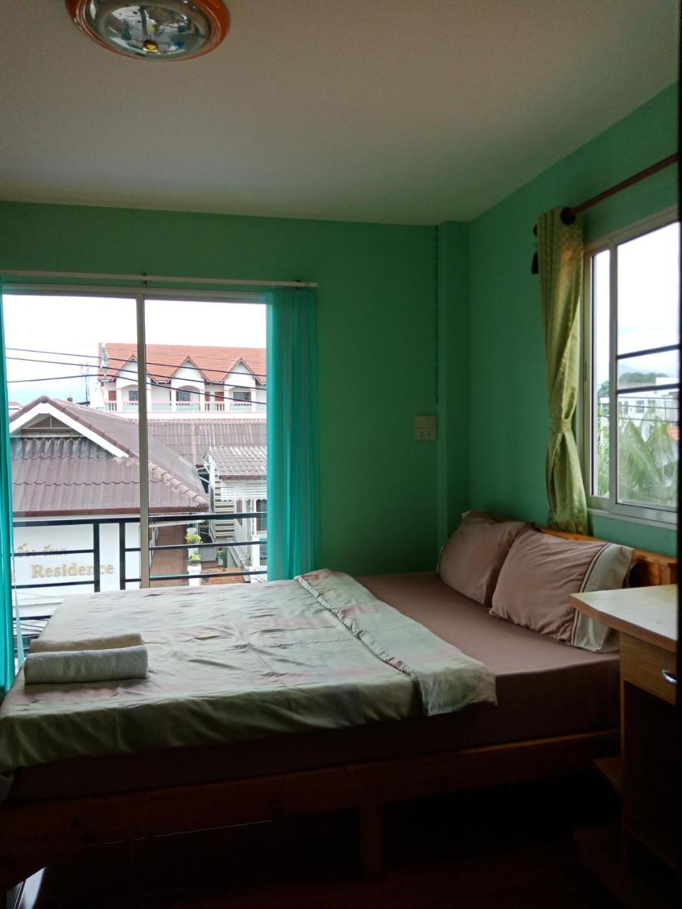 You&Me Hostel Chiang Mai Exterior photo