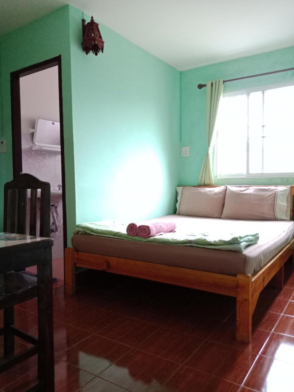 You&Me Hostel Chiang Mai Exterior photo
