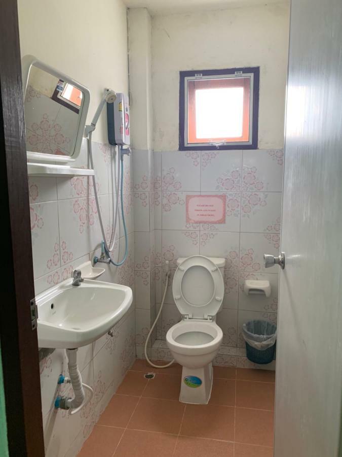 You&Me Hostel Chiang Mai Exterior photo