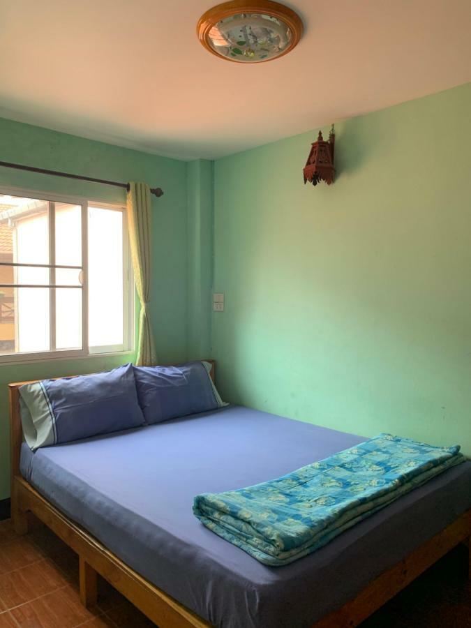 You&Me Hostel Chiang Mai Exterior photo