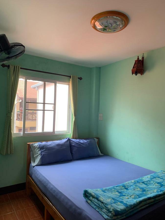 You&Me Hostel Chiang Mai Exterior photo